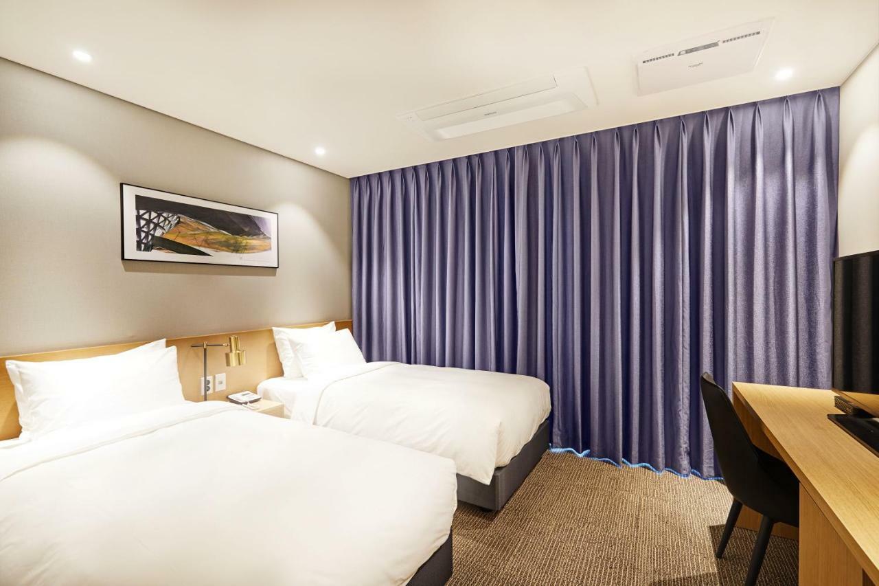 Lavi De Atlan Hotel Busan Exteriör bild