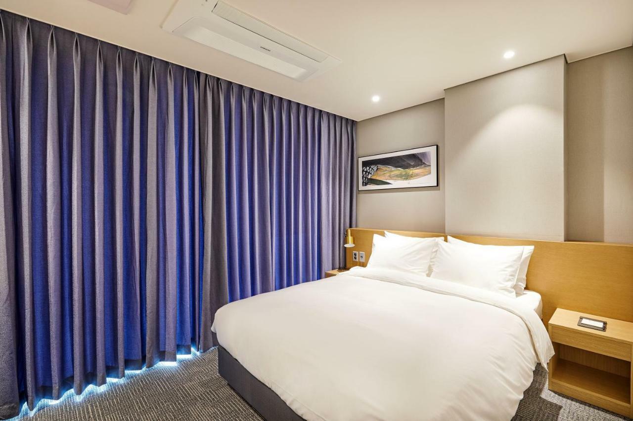 Lavi De Atlan Hotel Busan Exteriör bild